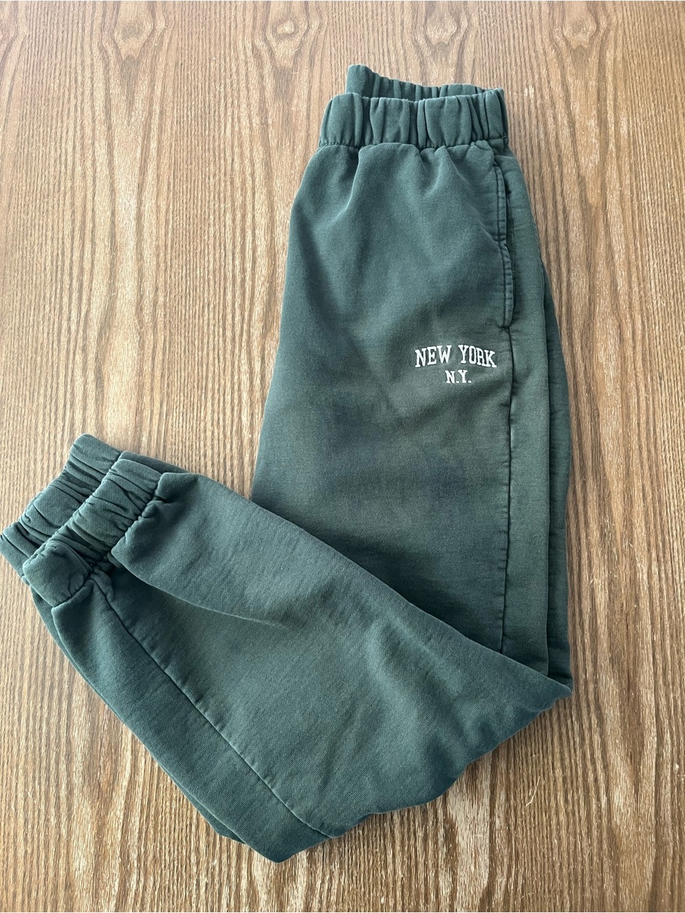 Brandy Melville Dark Green 'New York N.Y.' Jogger Sweatpants